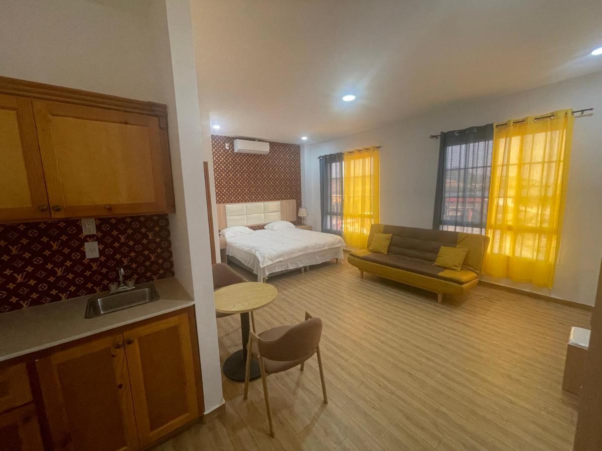 Aparthotel July Lower Prince's Quarter Esterno foto