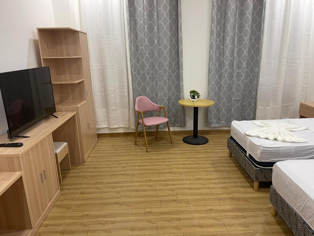 Aparthotel July Lower Prince's Quarter Esterno foto