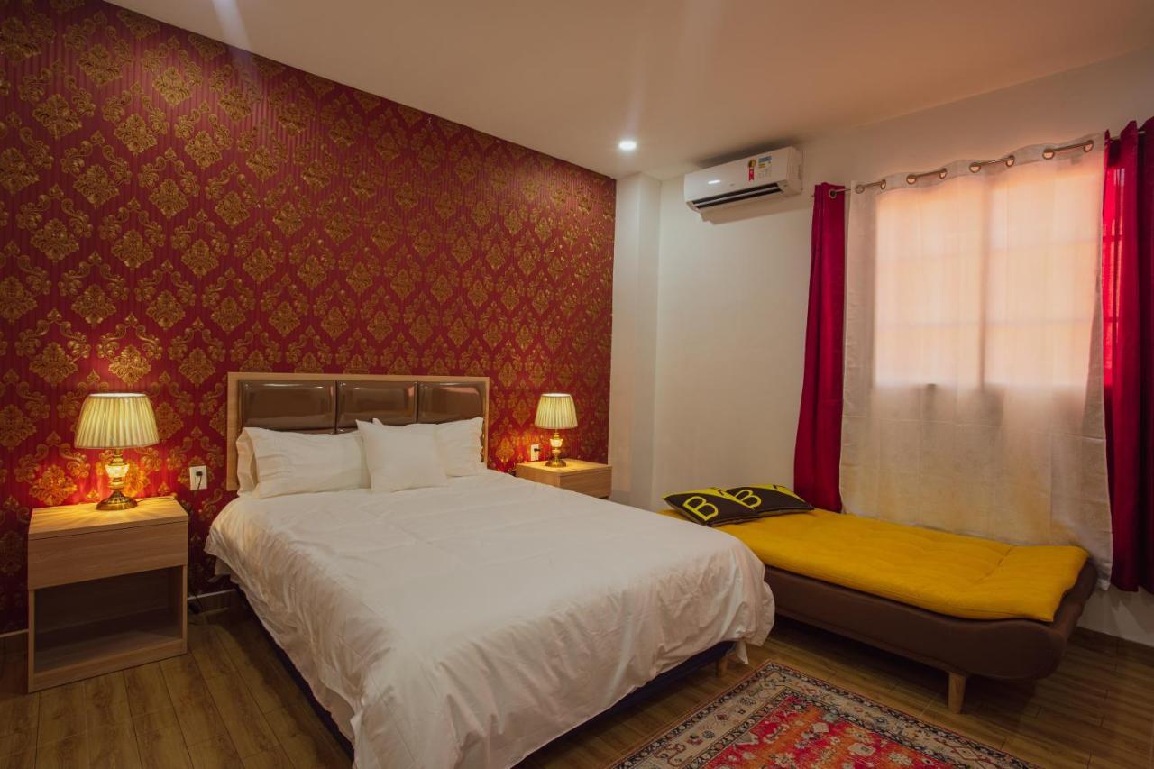 Aparthotel July Lower Prince's Quarter Esterno foto